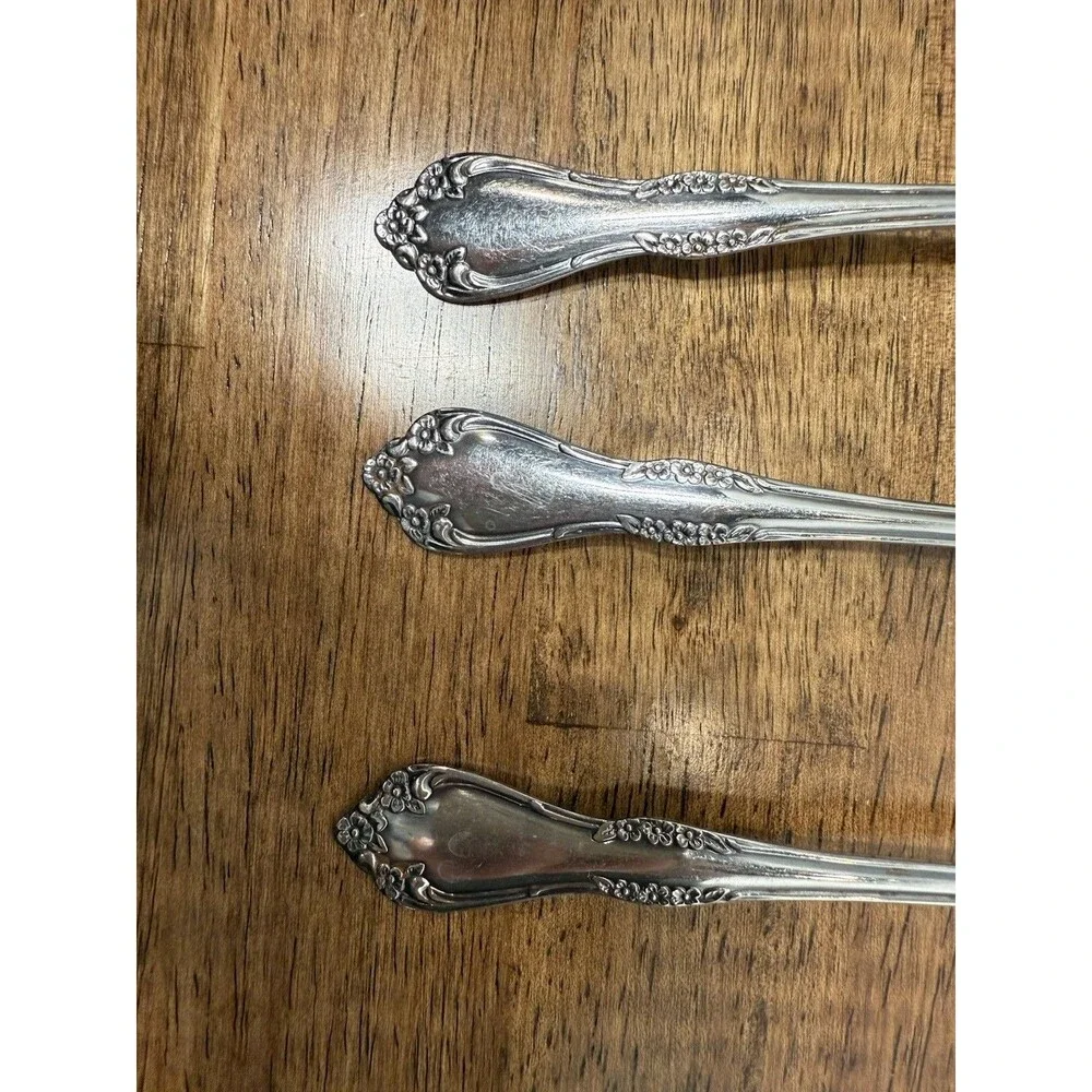 Mansfield (Stainless) By Oneida Silver Lot Of 17, Flower Print, Vintage Flatware